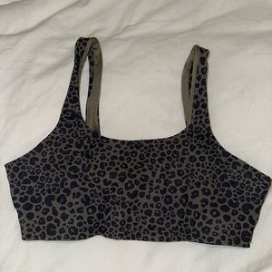 Alo sports bra